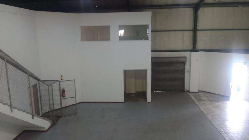 To Let commercial Property for Rent in Klipkop Western Cape